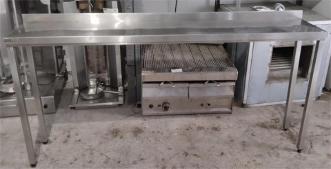 Πόστο - Τραπέζι Ανοξείδωτο 195x35x93Cm Μεταχειρισμένο 